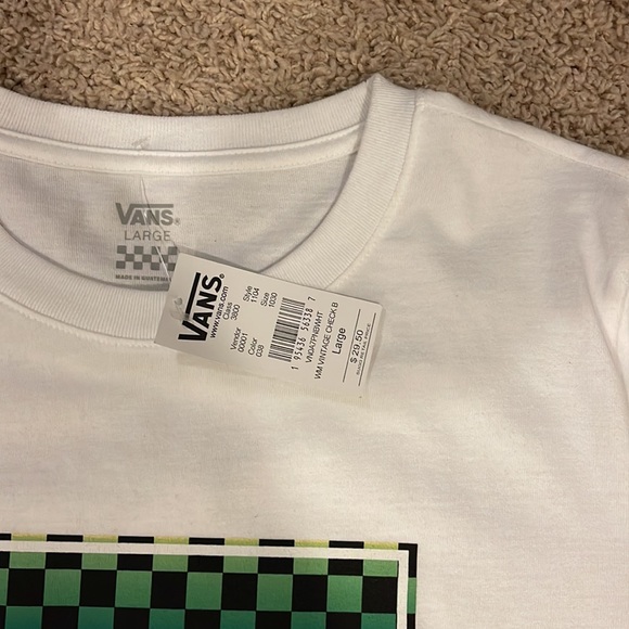 VANS White “Off the Wall” Long Sleeve Crop T-Shirt. - Picture 2 of 2